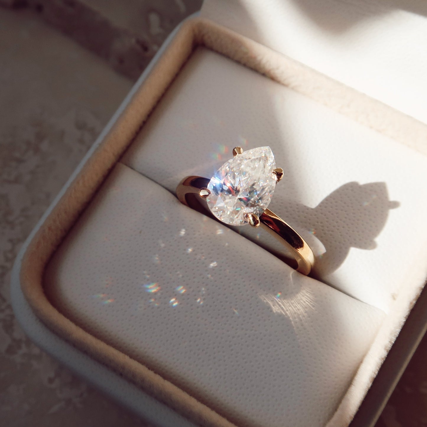 Pear Cut Moissanite Ring with 1 to 3 carats in 9k/10k/14k/18K White Gold, Yellow Gold or Rose Gold