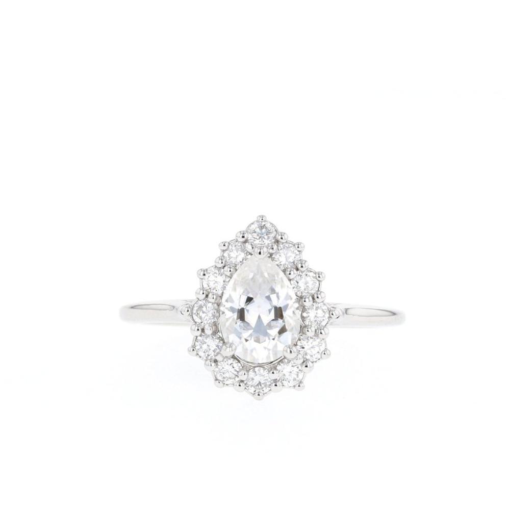 Pear Cut Moissanite Ring with 1 to 3 carats in 9k/10k/14k/18K White Gold, Yellow Gold or Rose Gold