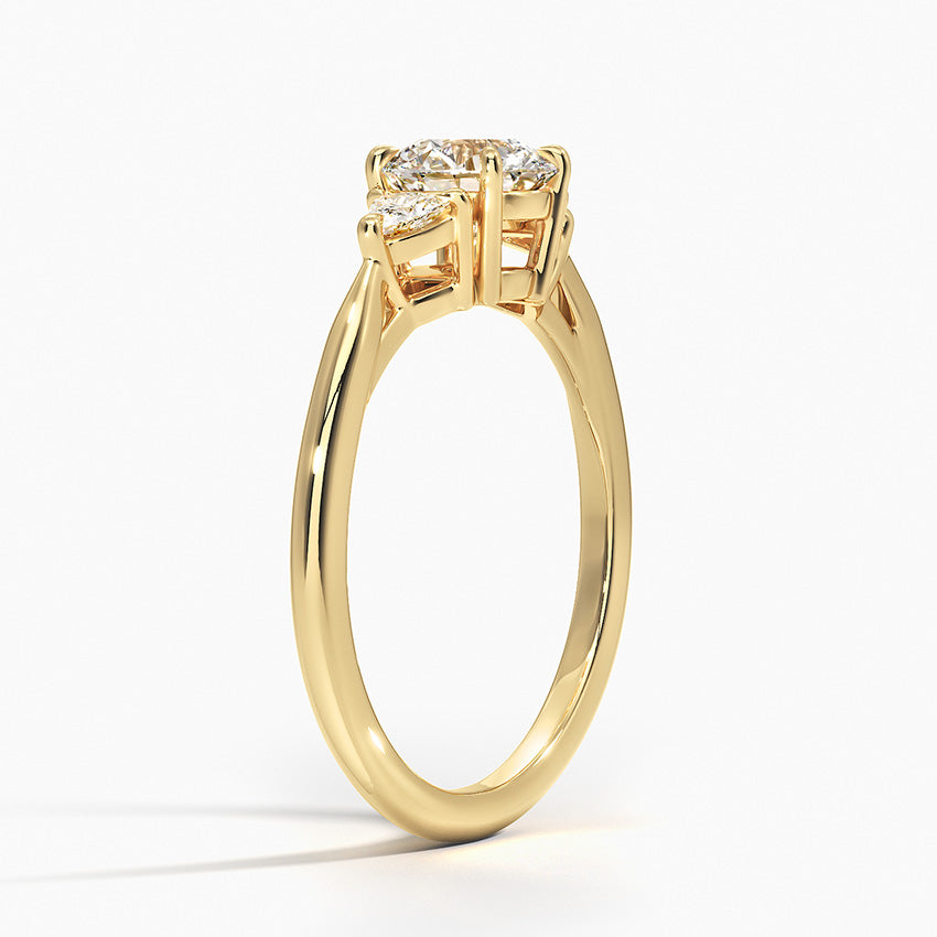 Round Cut Moissanite Ring with 1 to 3 carats in 9k/10k/14k/18K White Gold, Yellow Gold or Rose Gold