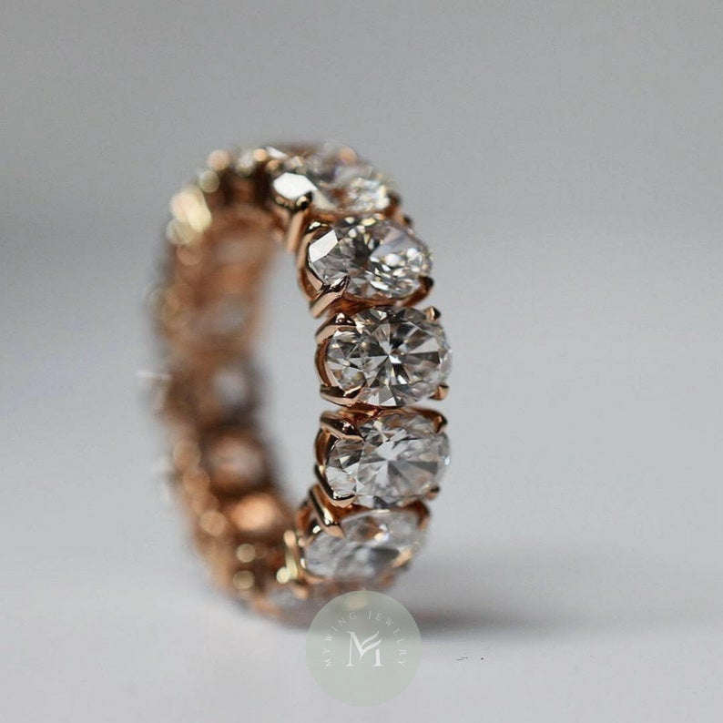 7.5ct (0.5ct Each) Oval Moissanite Engagement Ring