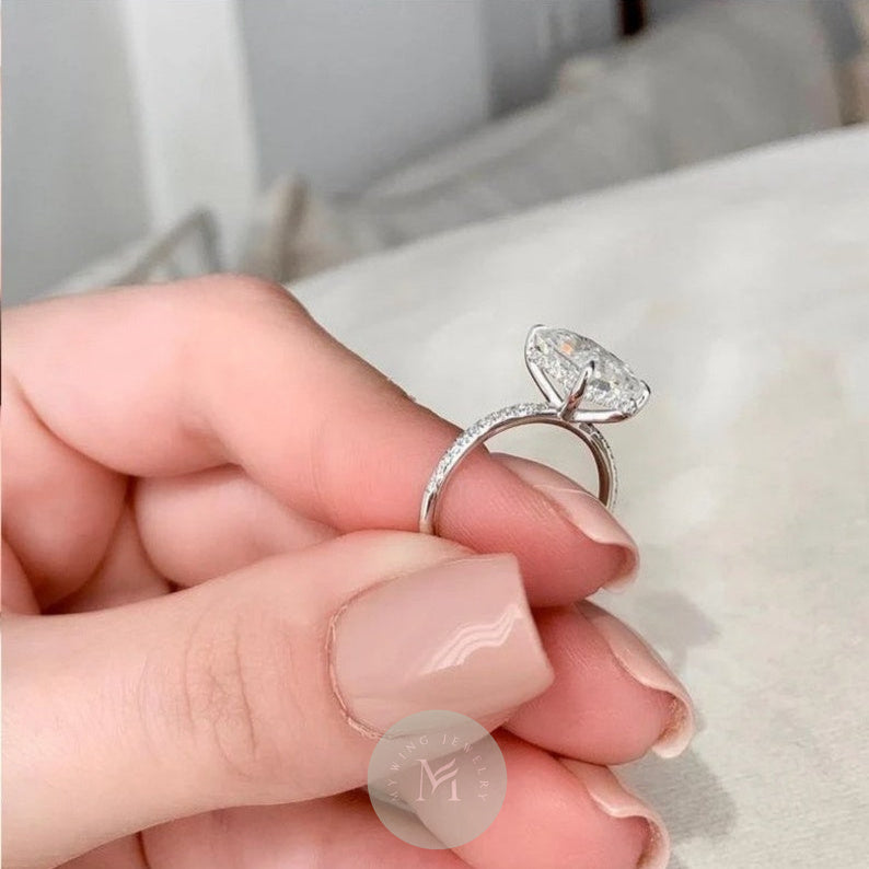 4ct Radiant Moissanite Engagement Ring
