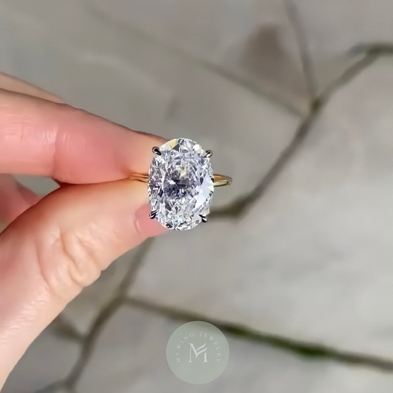 8ct Oval Moissanite Engagement Ring