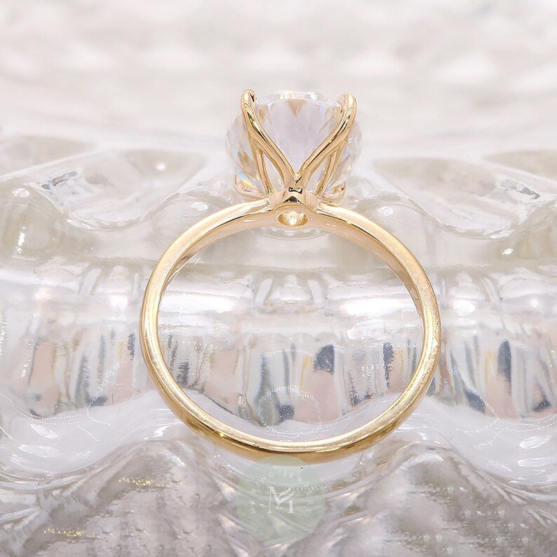 6ct Oval Moissanite Engagement Ring