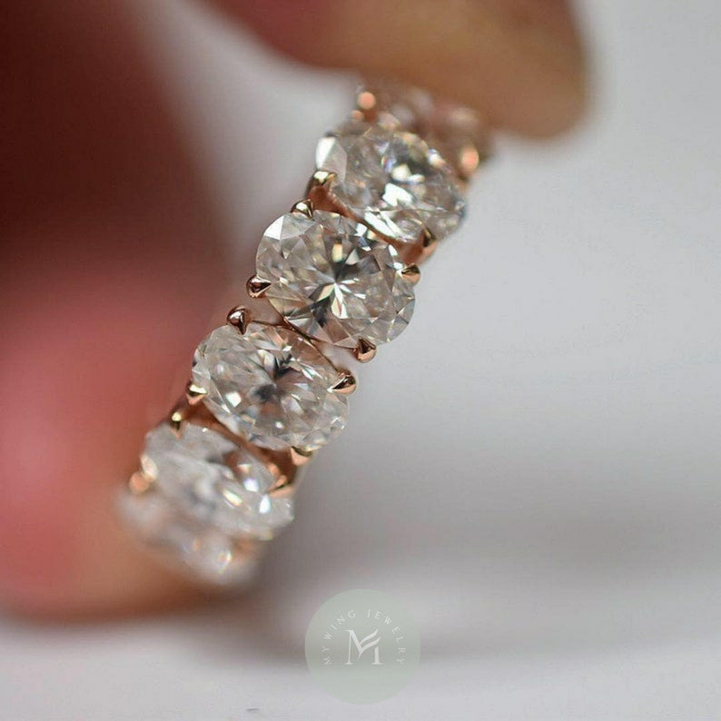 7.5ct (0.5ct Each) Oval Moissanite Engagement Ring