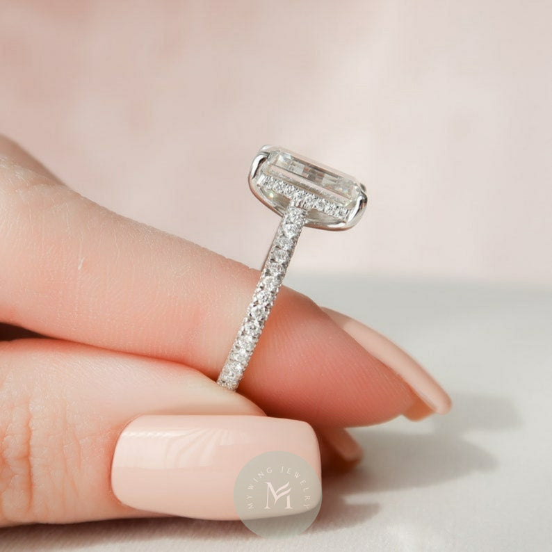 4ct Emerald Moissanite Engagement Ring