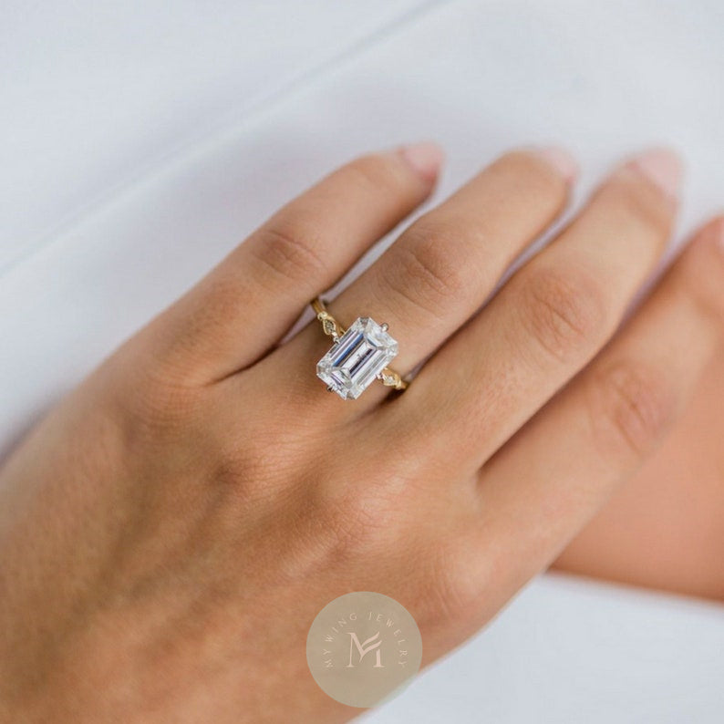 5ct Emerald Moissanite Engagement Ring