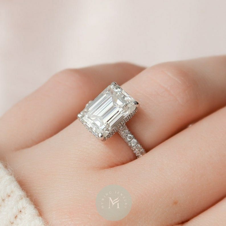 4ct Emerald Moissanite Engagement Ring