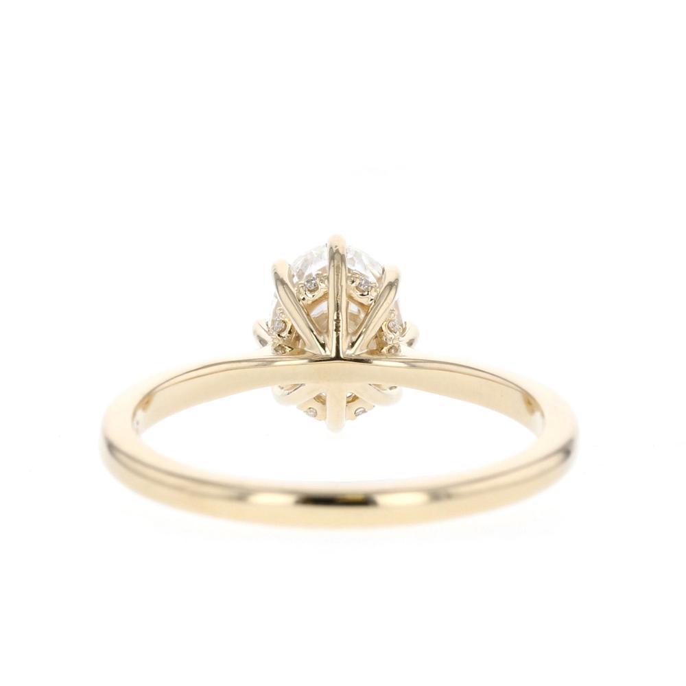 Oval Cut Moissanite Ring with 1 to 3 carats in 9k/10k/14k/18K White Gold, Yellow Gold or Rose Gold